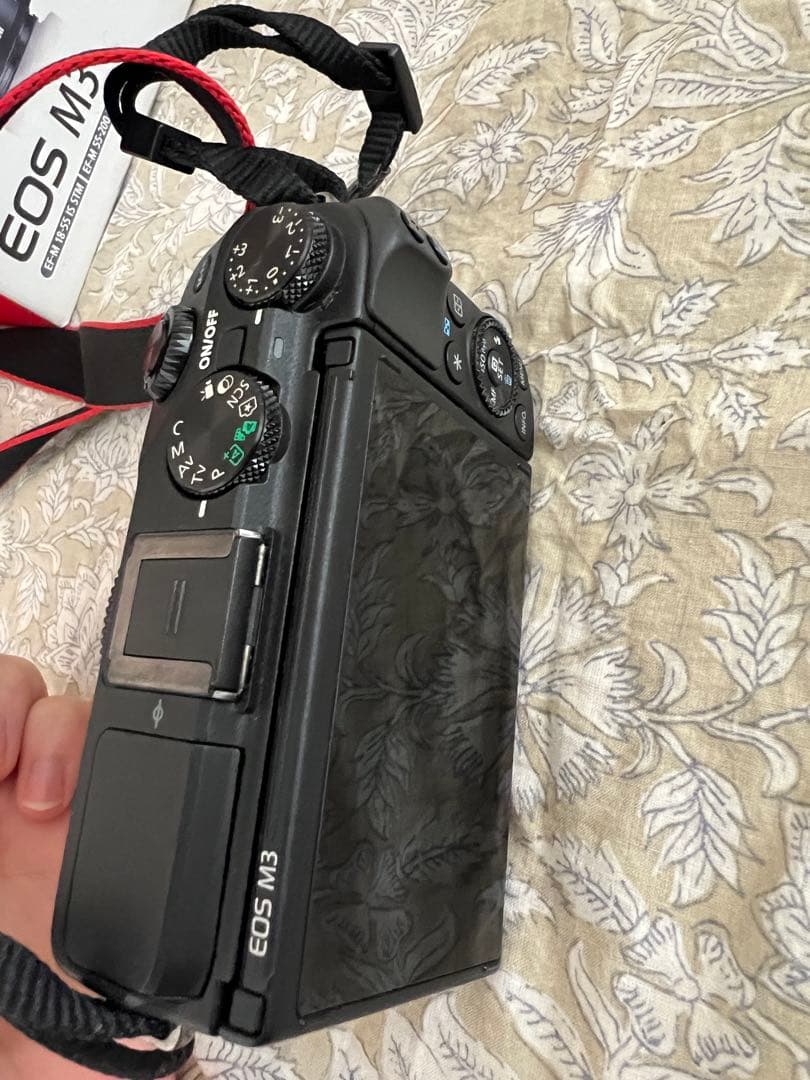 Canon EOS M3 ミラーレス一眼 カメラ