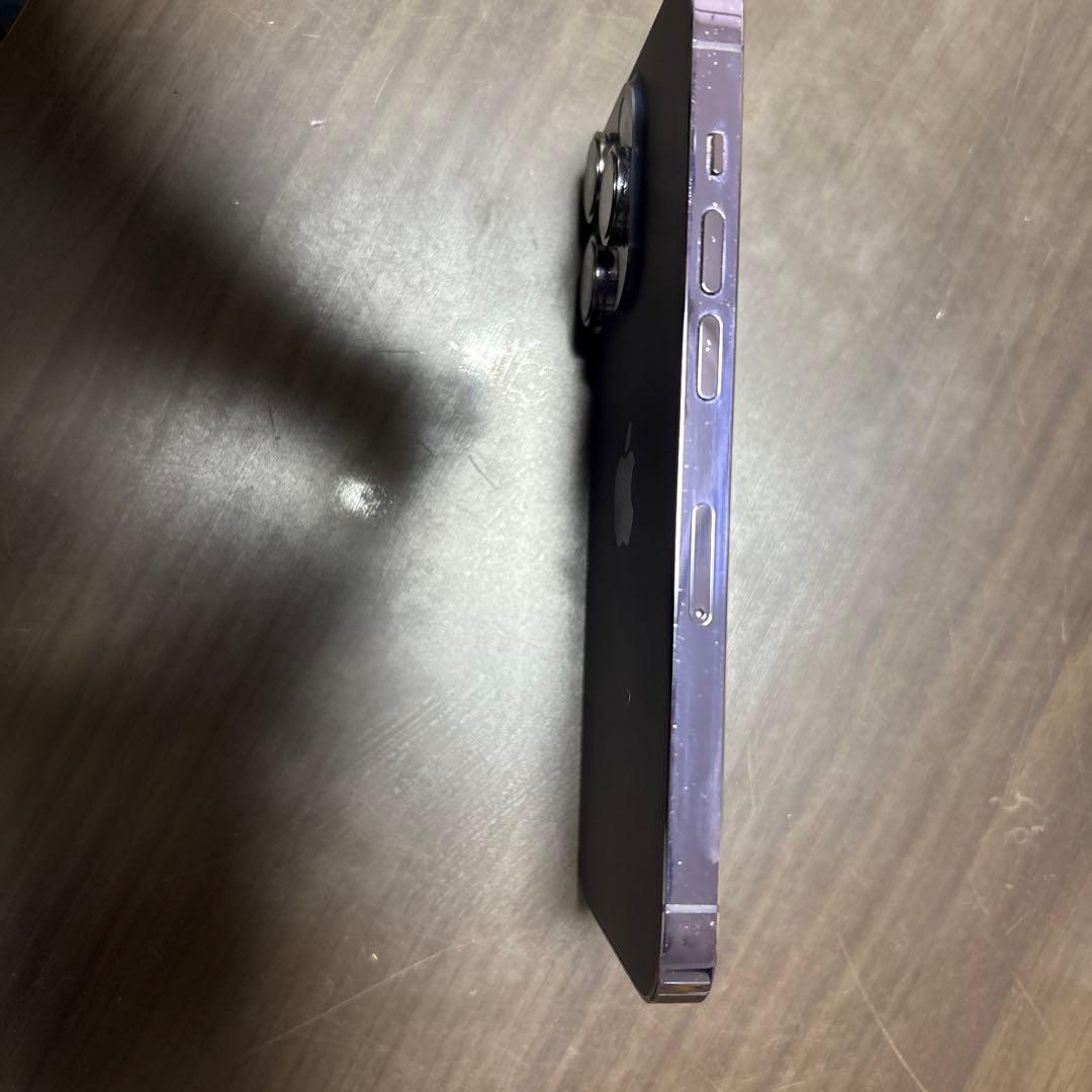 Apple iPhone 14 Pro 本体 充電ケーブル付き