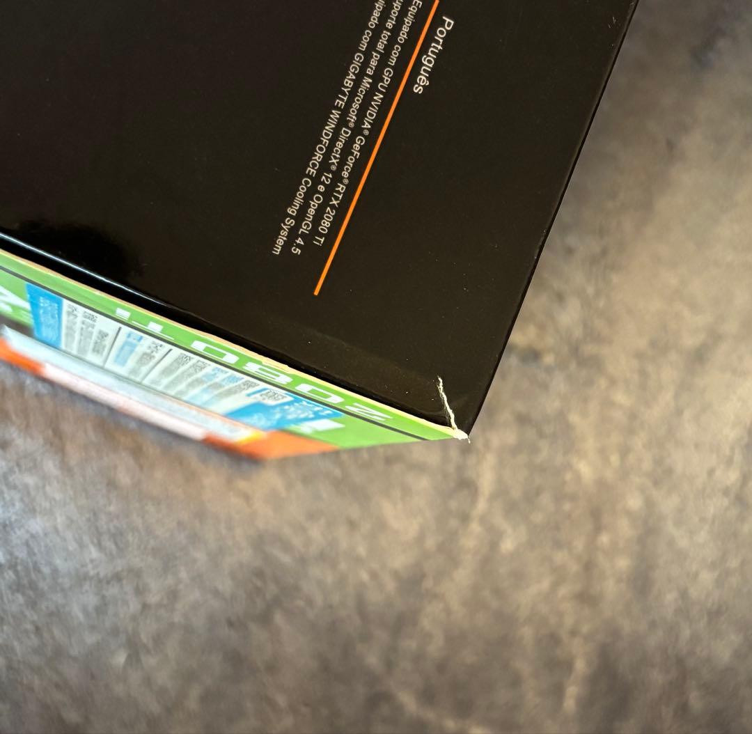 GIGABYTE GeForce RTX 2080 Ti グラフィックボード