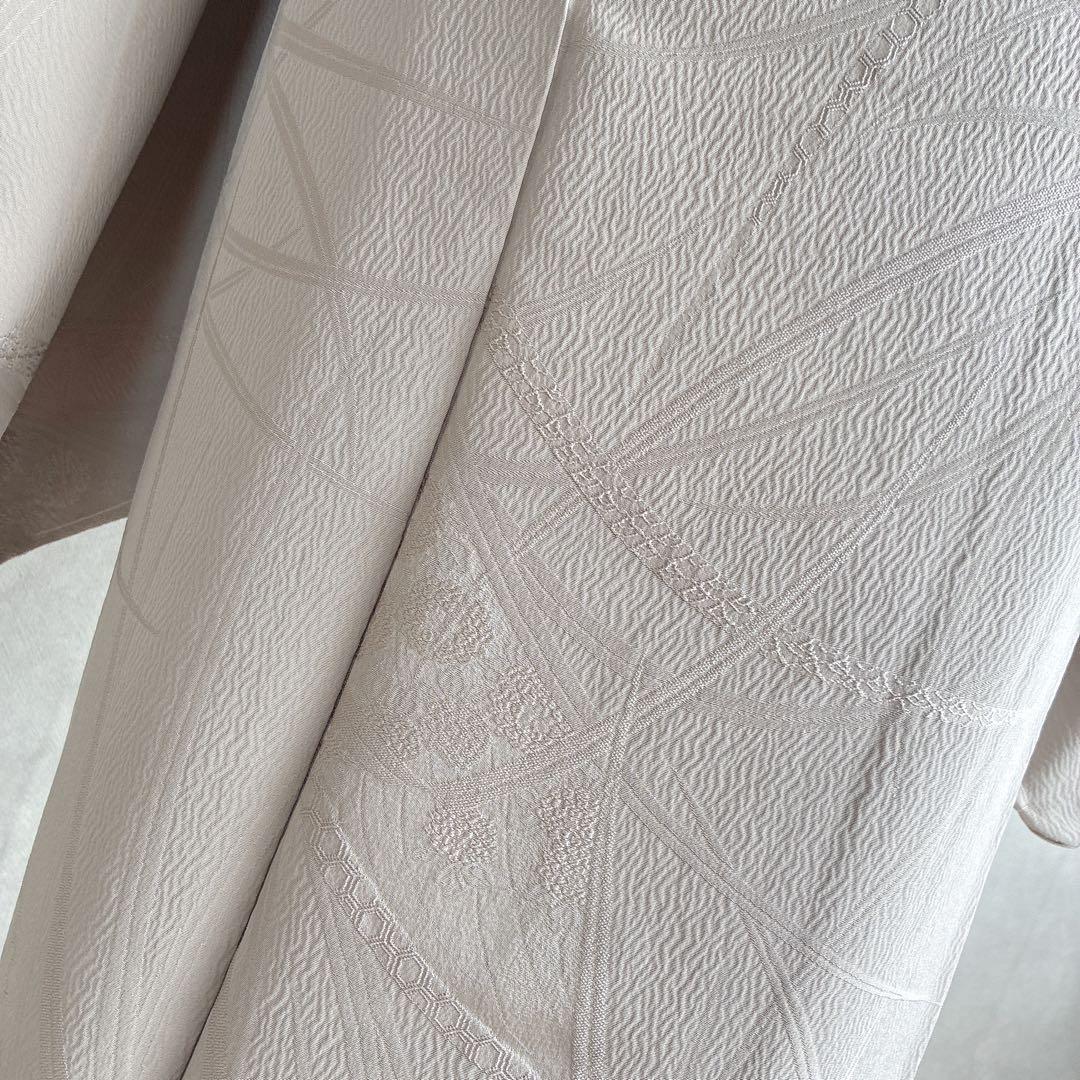 色無地　フルセット　着物　正絹　しつけ糸付き　ホワイトグレー　一つ紋　G4