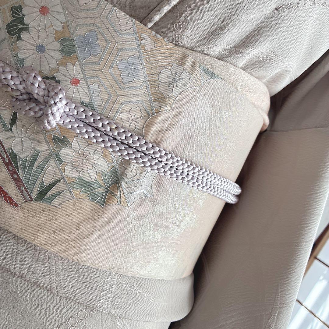 色無地　フルセット　着物　正絹　しつけ糸付き　ホワイトグレー　一つ紋　G4