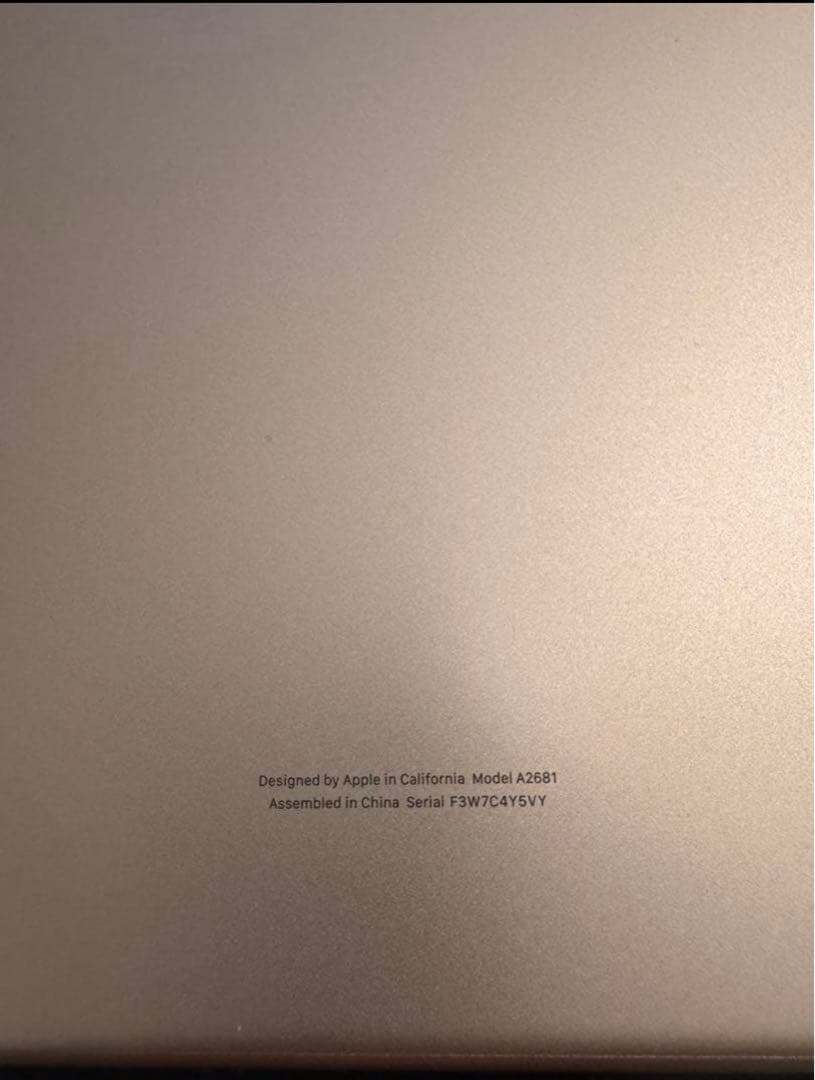 R*i様 MacBookAir M2 512GB 極美品 バッテリー98%