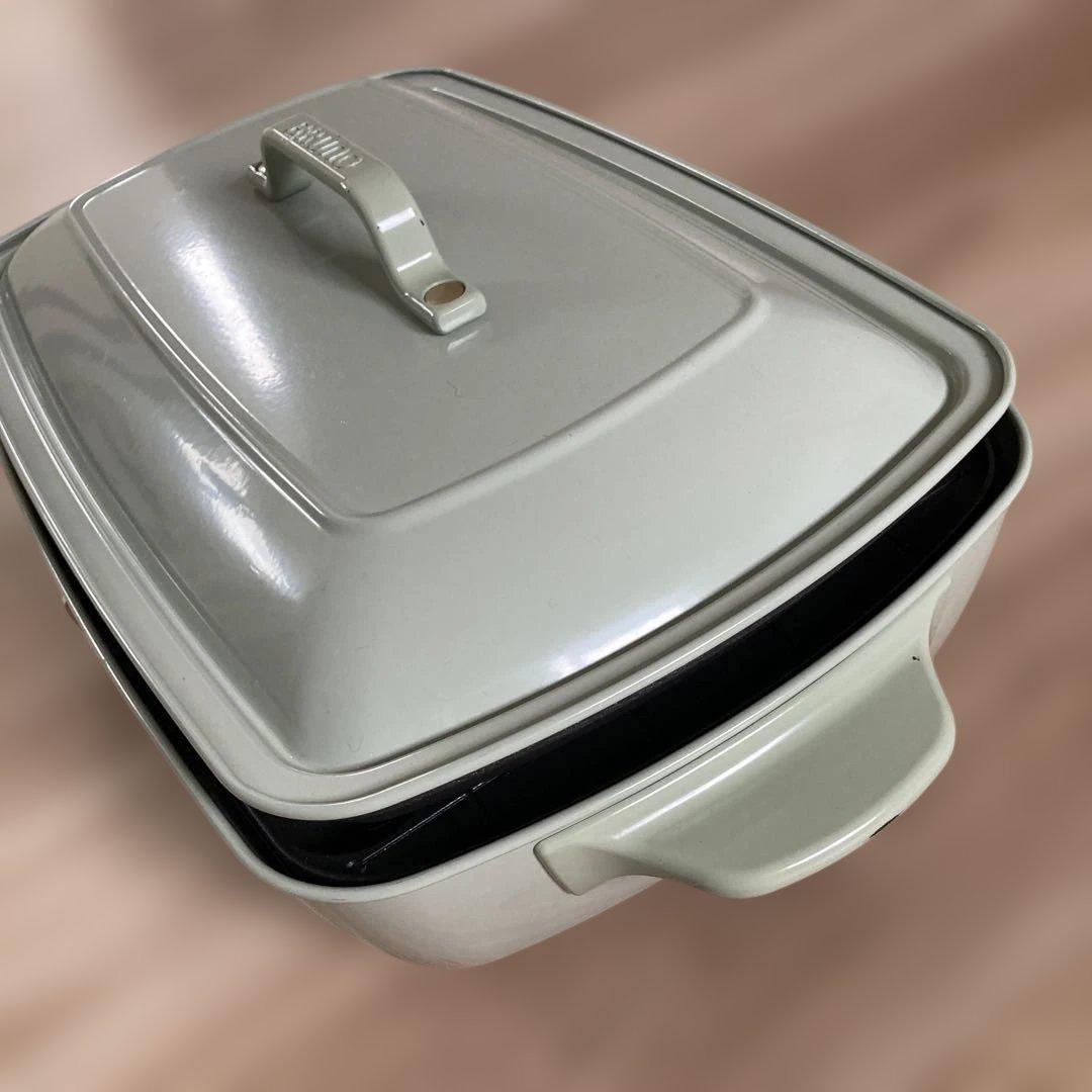 Bruno 蓋付きホットプレート アイボリー