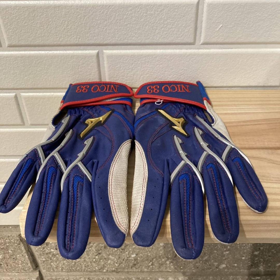 横浜 DeNA ベイスターズ 乙坂智 NICO33 手袋 実使用 サイン　ミズノ