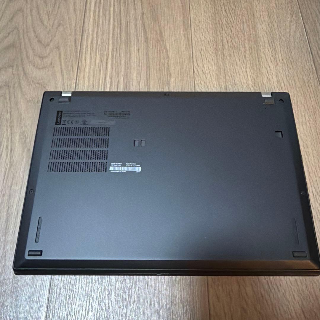 極美品 ThinkPadX390(13.3/Corei7/16GB/512GB)