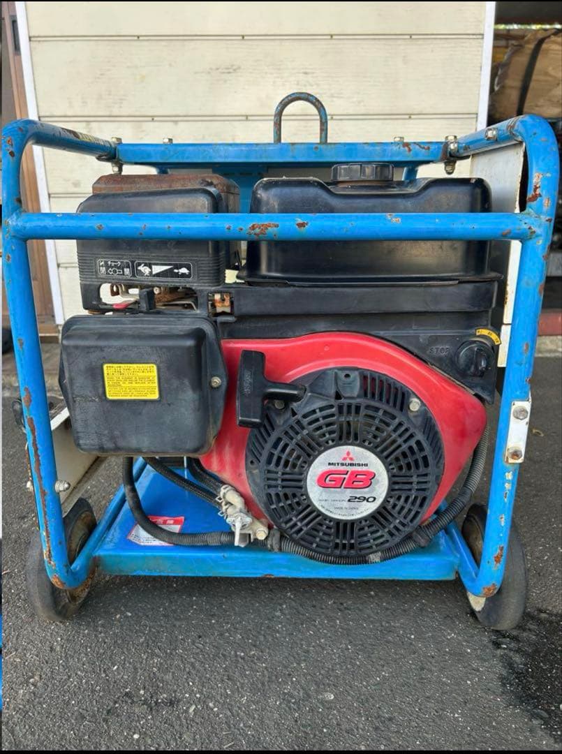 KL3★強い★ツルミ鶴見製作所エンジン式高圧洗浄機　多水量型　HPJ-680ES