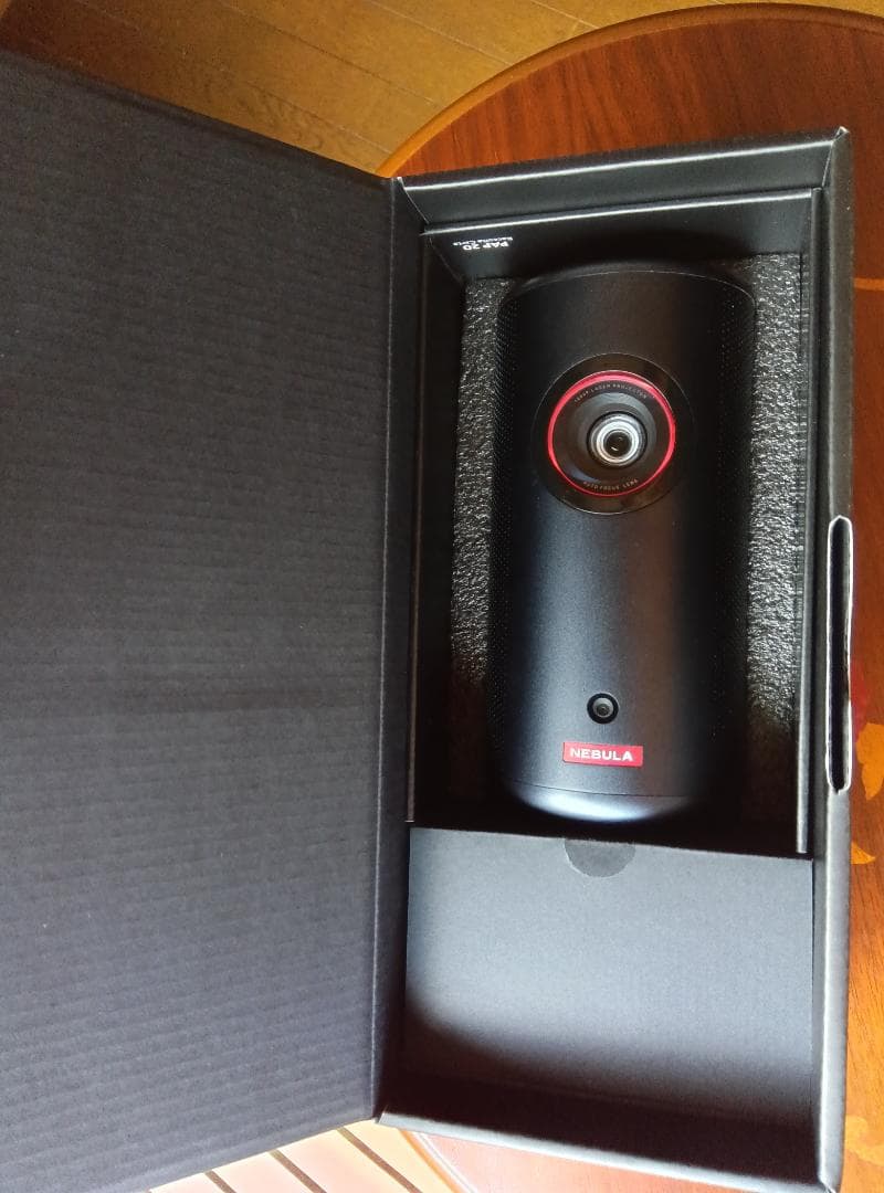 【美品】Nebula Capsule3 Laser高性能モバイルプロジェクター