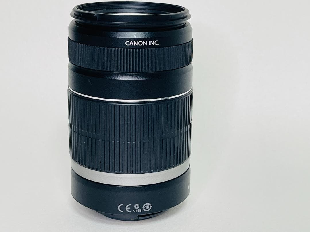 美品☘️ キャノン EF-S 55-250mm IS F4-5.6 望遠レンズ