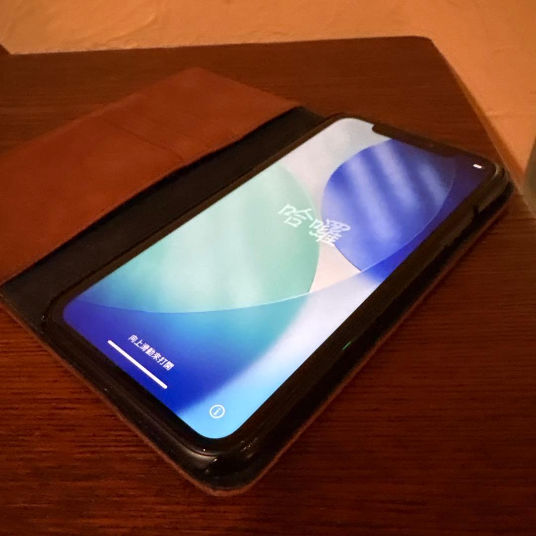 Apple iPhone 11 ブラック本体