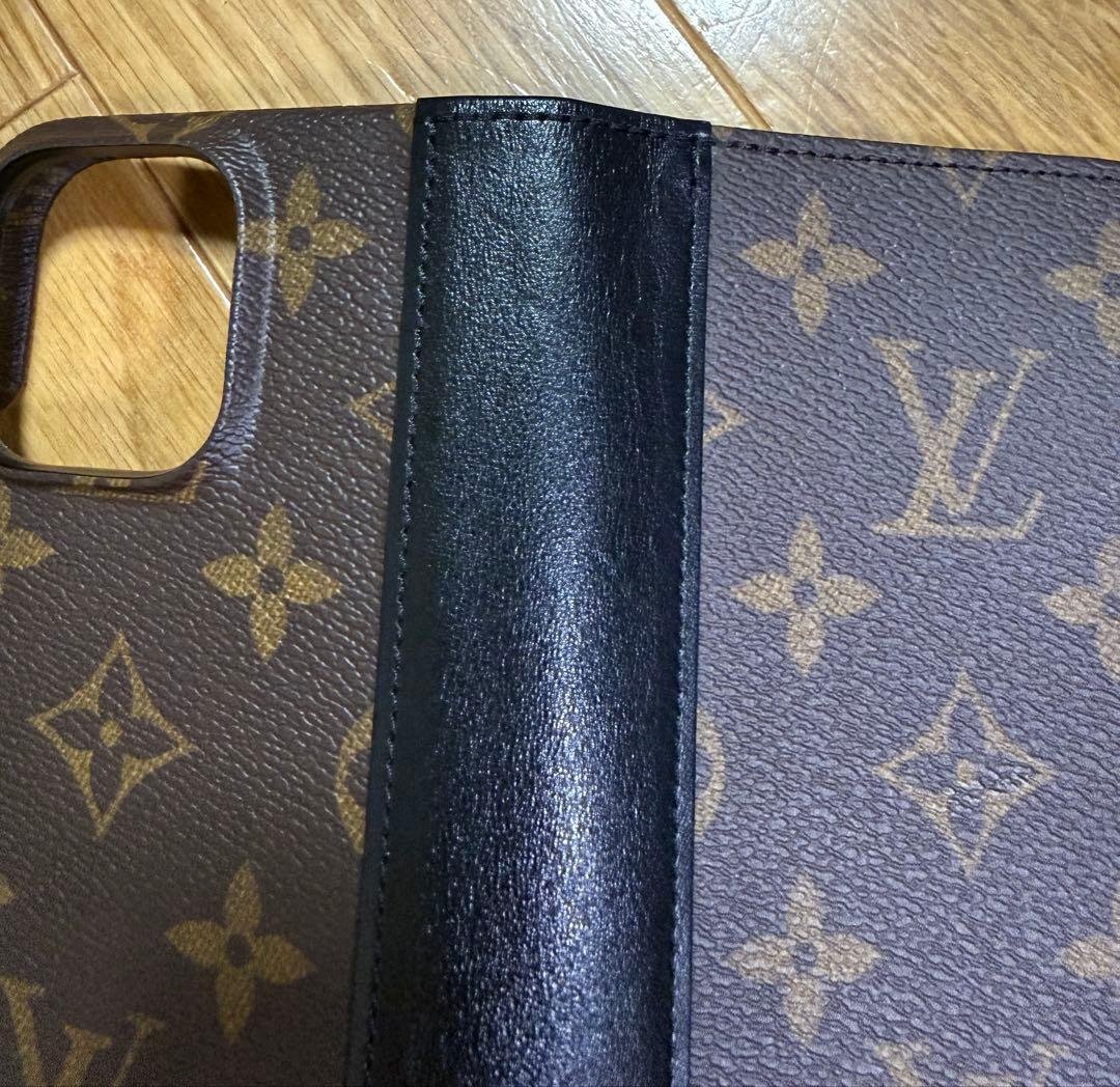 ✧*。美品 ✧*。Louis Vuitton iPhone16pro手帳型ケース