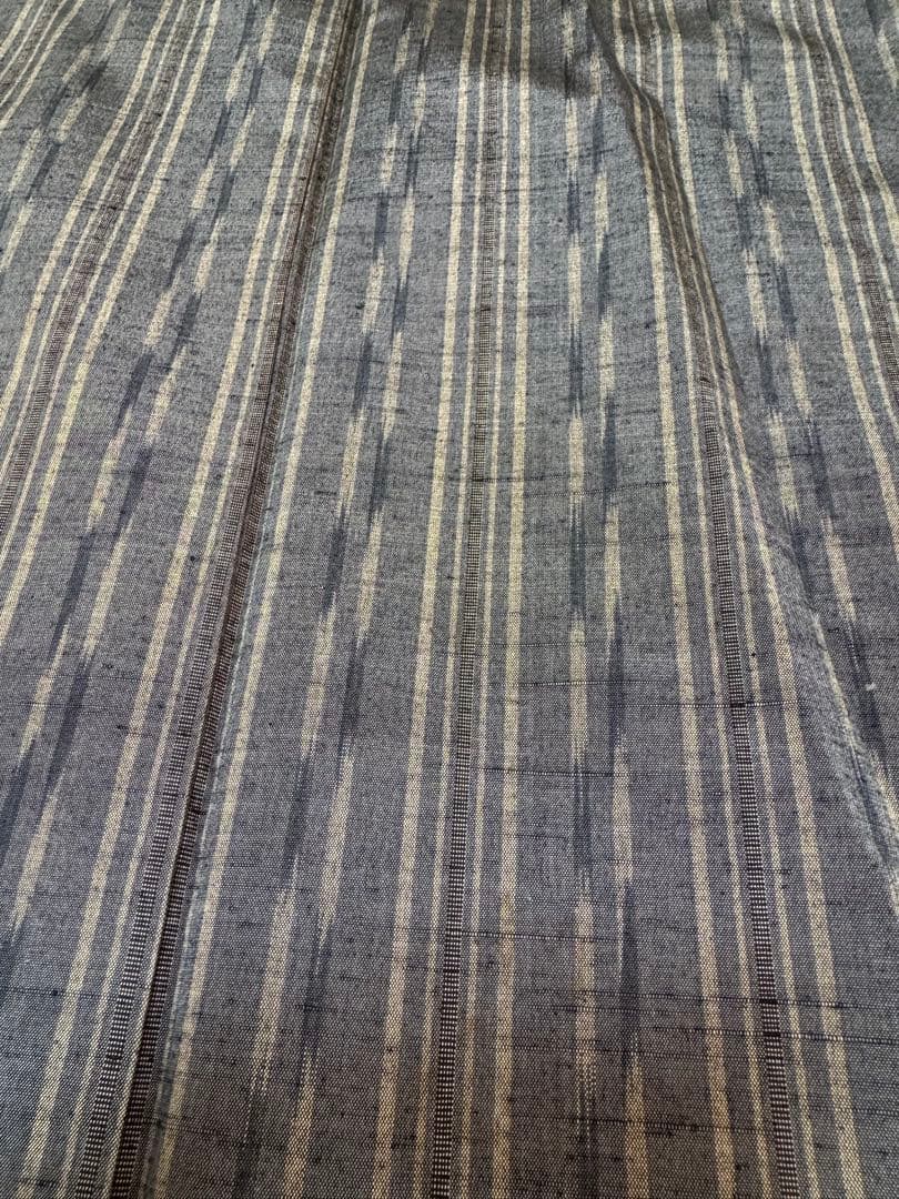 【未着用品】西陣織染匠「美吉」米沢産米沢紬 手機織 藍鼠色「多種縦縞文様」