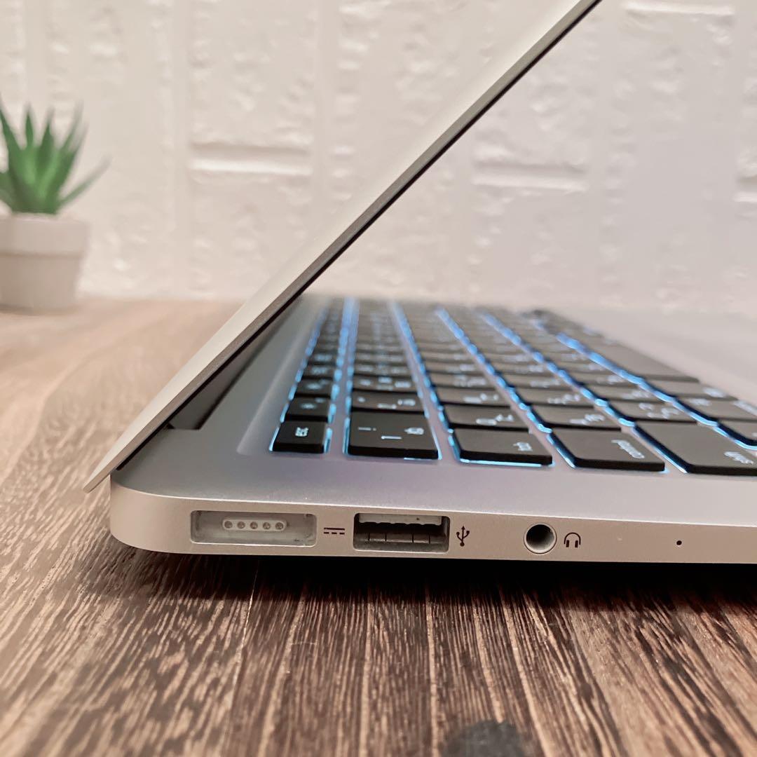 MacBookAir Sequoia バッテリー良好 AC付 マックブックエア