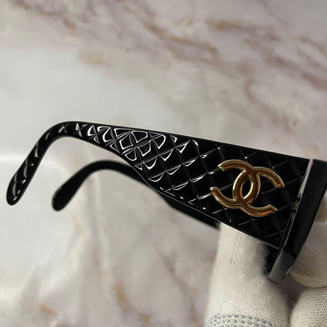 CHANELオールドシャネル ココマーク マトラッセ Y2K ロゴ サングラス