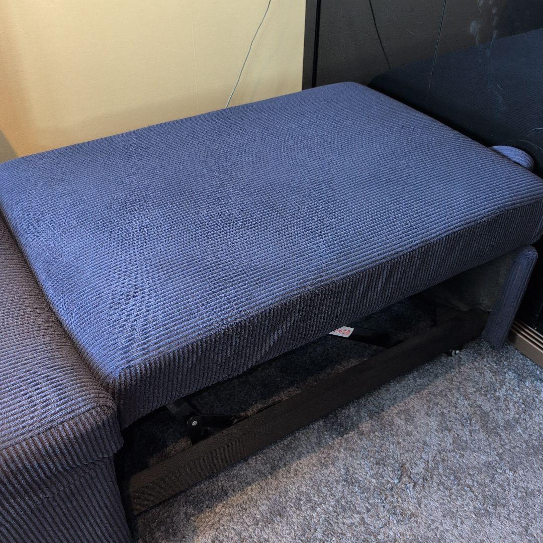 カウチソファーベッド　ダークブルー 肘付き