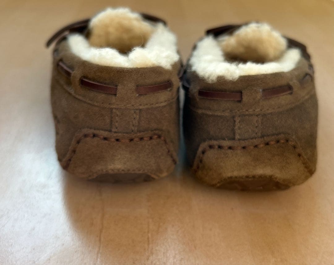 UGG ダコタ　エスプレッソ