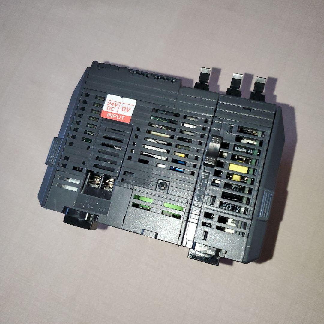 #KEYENCE　KV-3000+KV-C32XTD（入出力　増設）