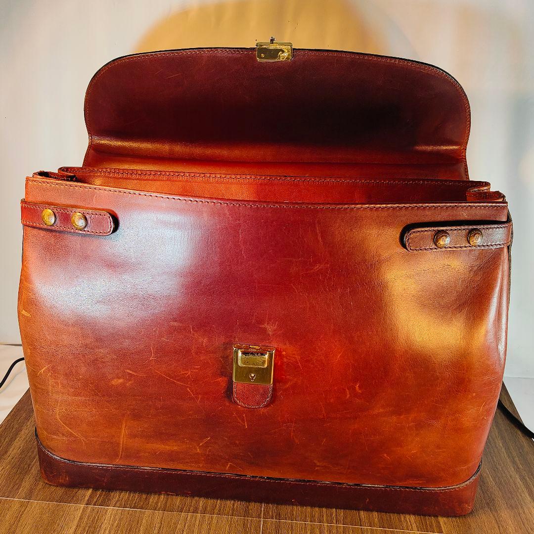 【ヴィンテージ】AIGNER アイグナー　高級ダレスバッグ バーガンディ鍵付本革