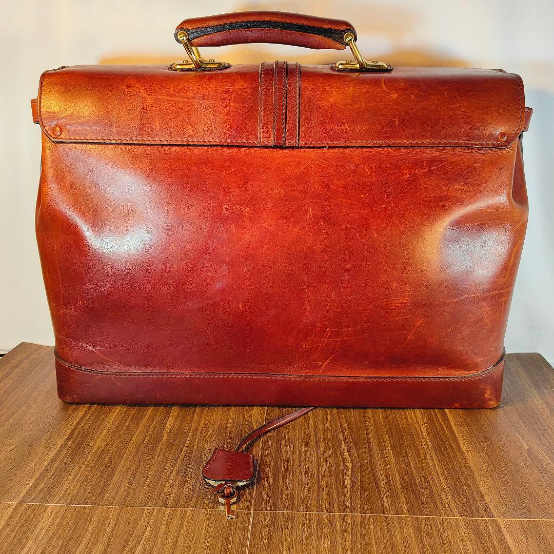 【ヴィンテージ】AIGNER アイグナー　高級ダレスバッグ バーガンディ鍵付本革