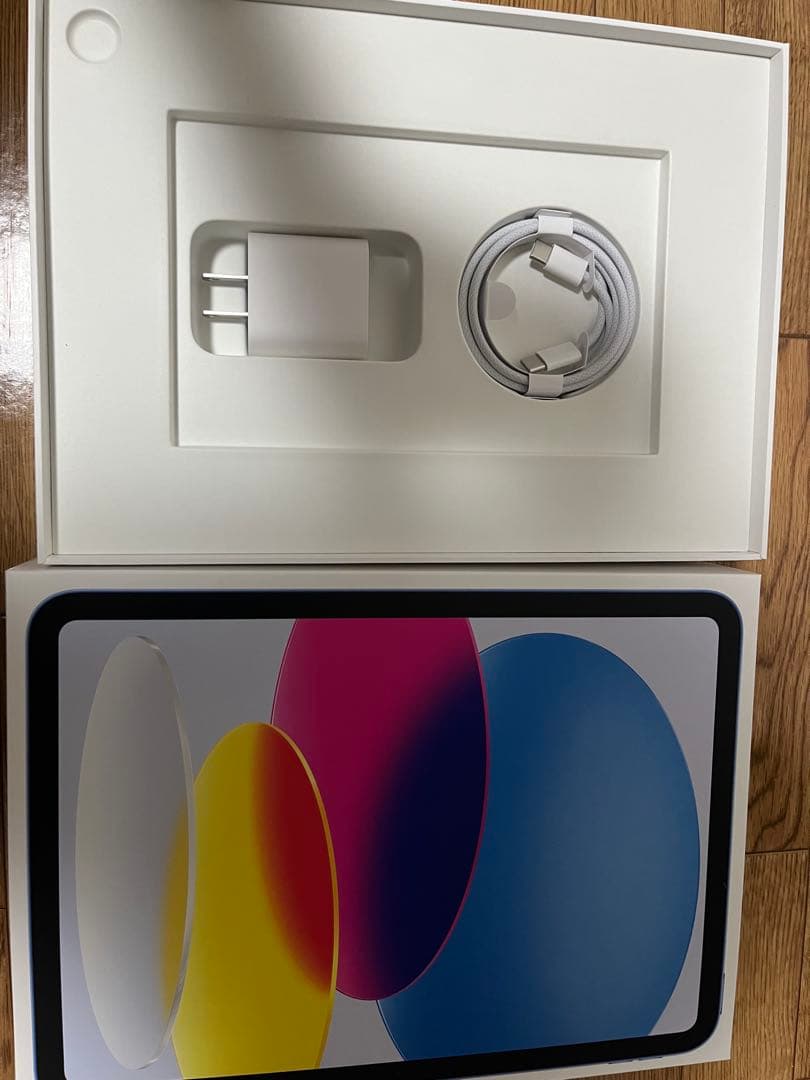 Apple iPad 第11世代 128GBブルー 箱、充電器付き