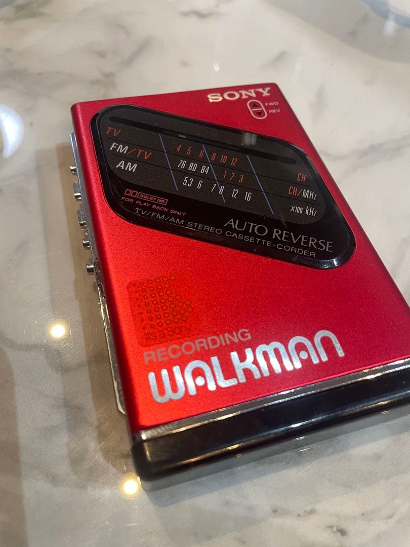 SONY ウォークマン WM-F203 赤 レッド カセットプレーヤー ジャンク