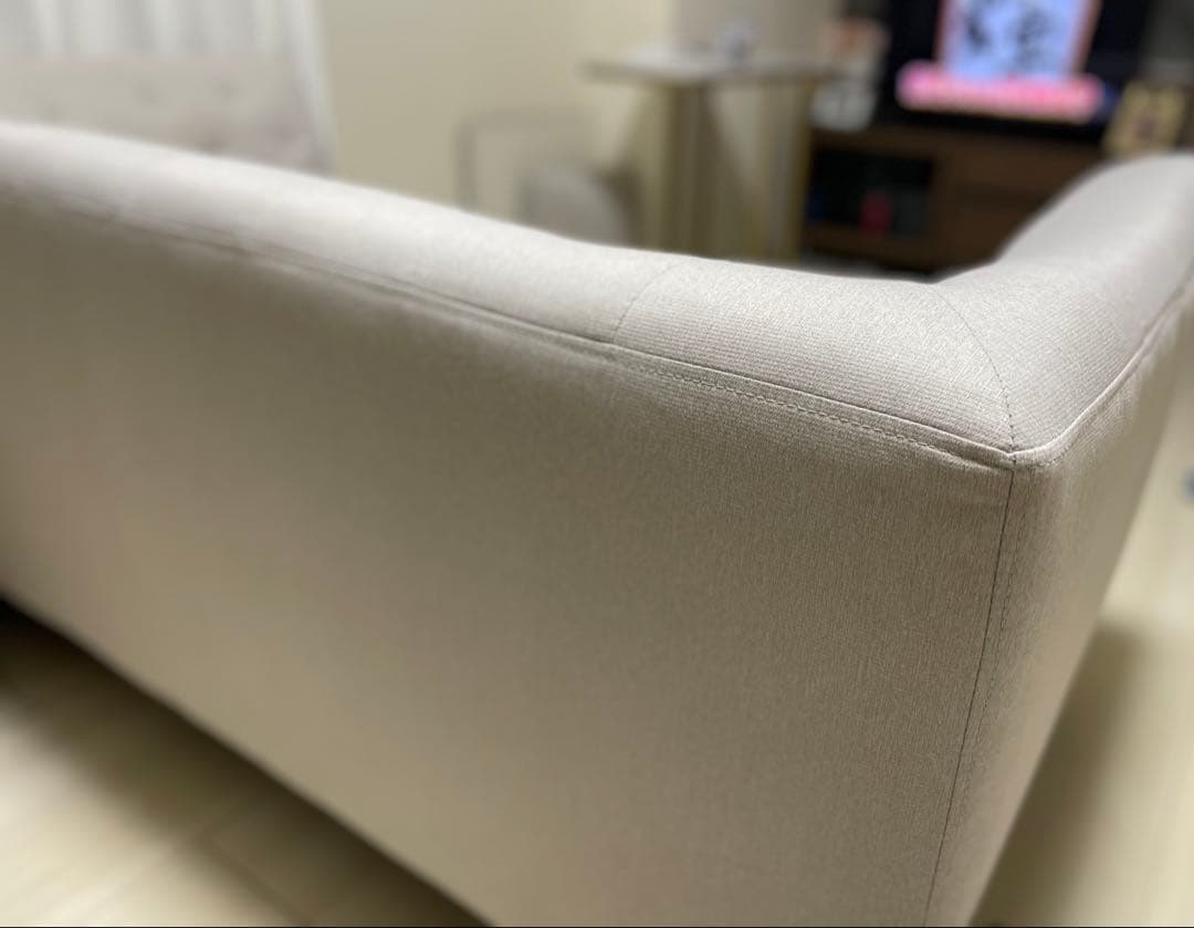 大幅値下げ　LOWYA ライトグレー 2人掛けソファ　1/31本日まで販売予定！