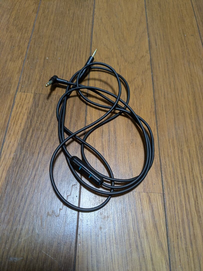 Bose ＱＣ２５ 有線ノイズキャンセリング付 ヘッドホン(イヤパッド交換済)