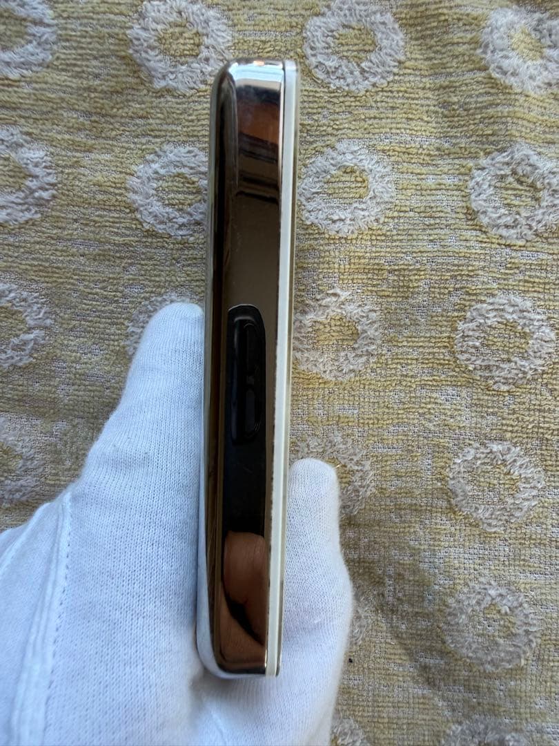 Apple iPod 第5世代 A1136 60GB ホワイト