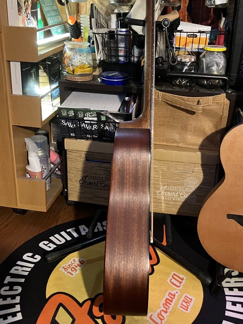 Martin ドレッドノートJrアコースティック 『本日限り値引き』