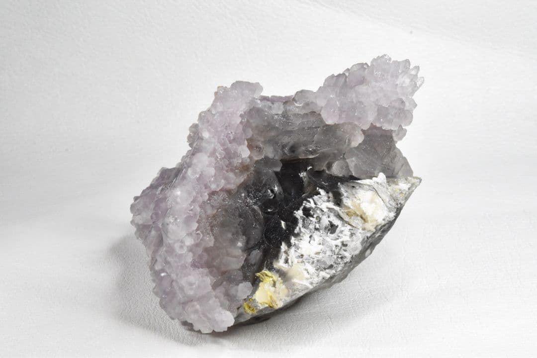 ブラジルミナスジェライス州産 スモーキークォーツ上のローズクォーツ