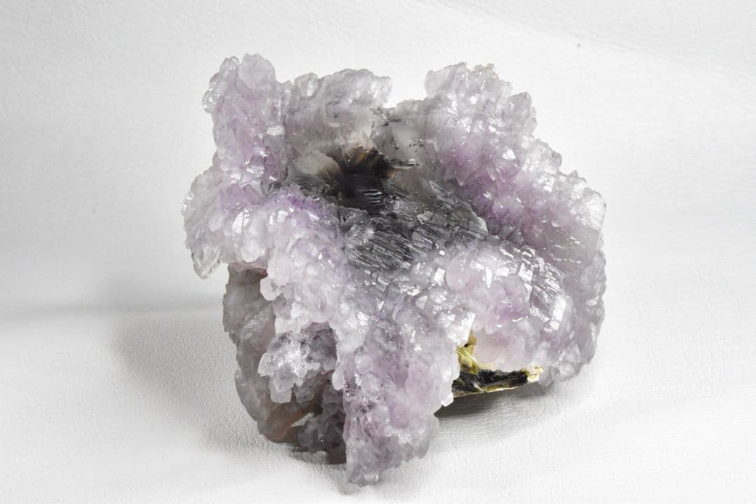 ブラジルミナスジェライス州産 スモーキークォーツ上のローズクォーツ