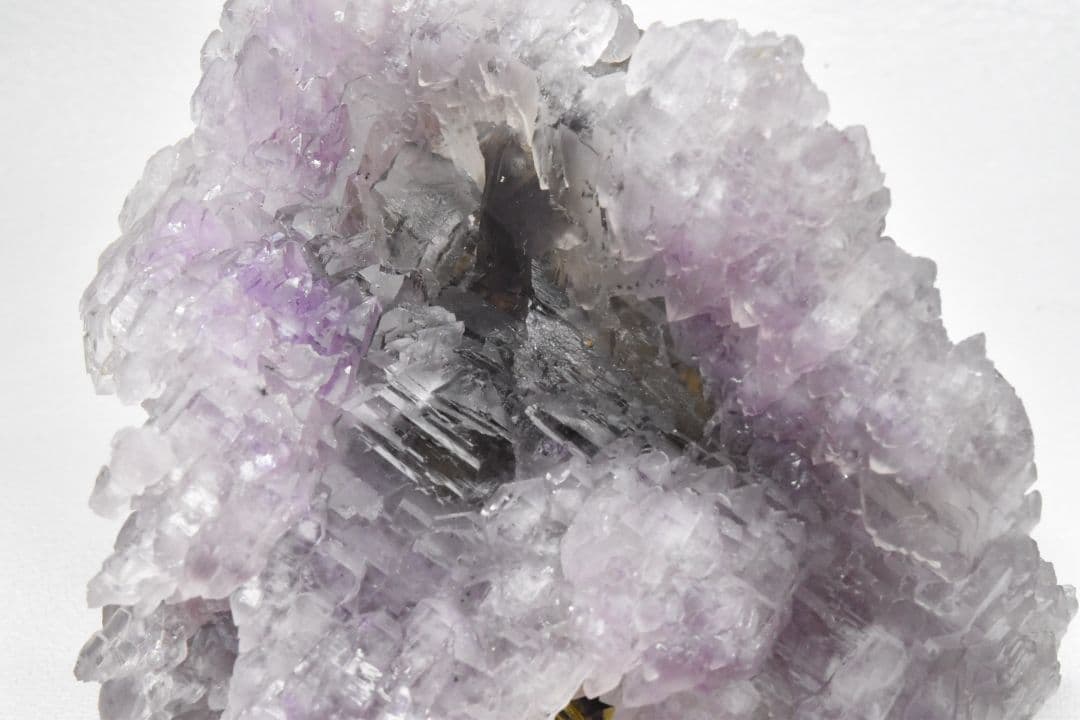 ブラジルミナスジェライス州産 スモーキークォーツ上のローズクォーツ