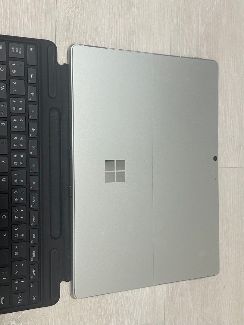Microsoft Surface Pro 8【中古】