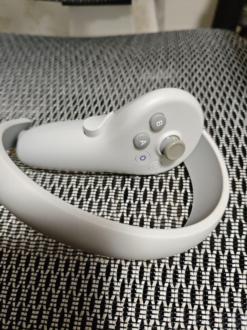 Pico4 128gb+pico motion tracker 3個