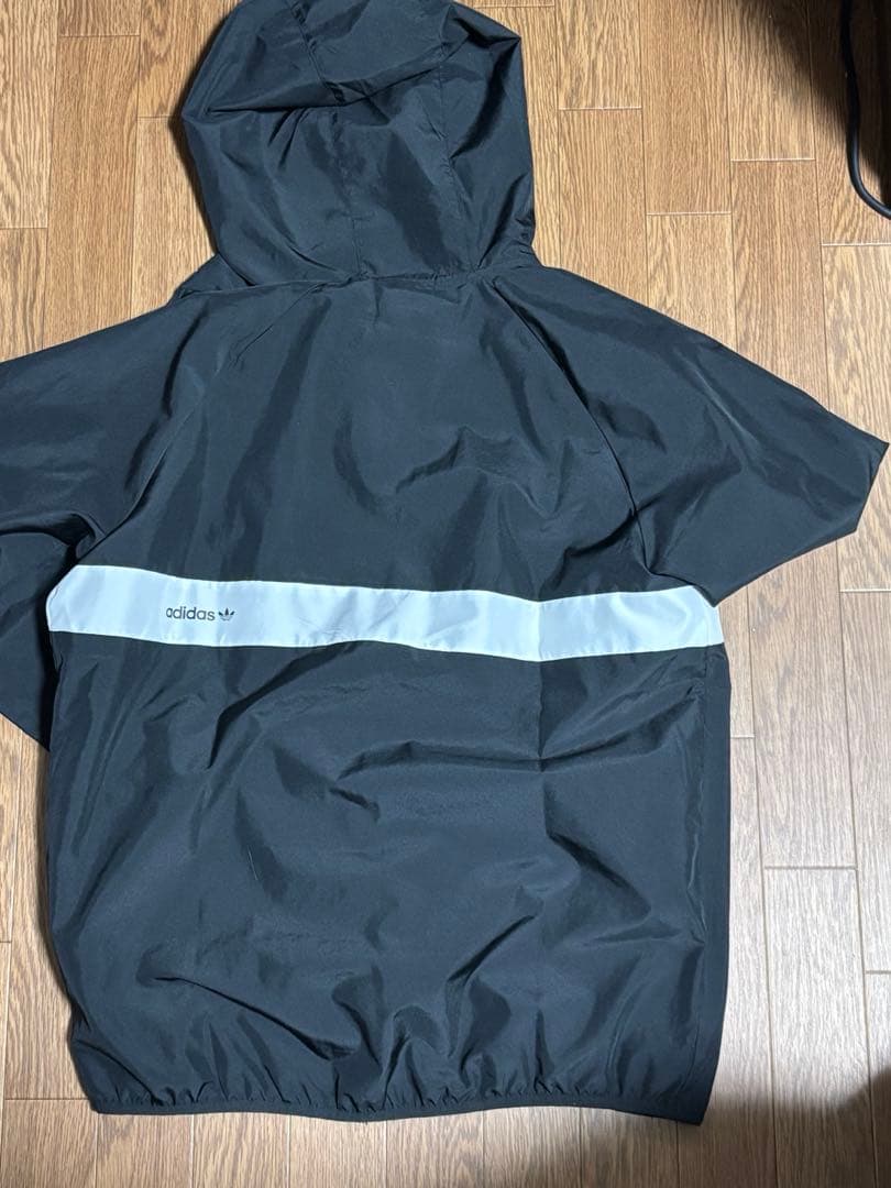 Adidas climaliteトラックスーツ