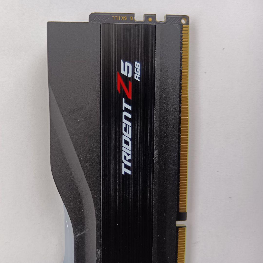 メモリー G.Skill Trident Z5 RGB 16GB x 2 DDR5