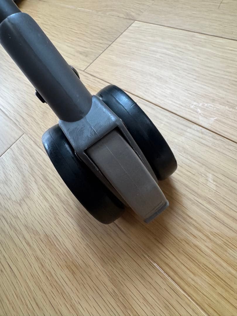 美品 Combi コンビ ネムリラ 電動　ブラウン　動作確認済！！