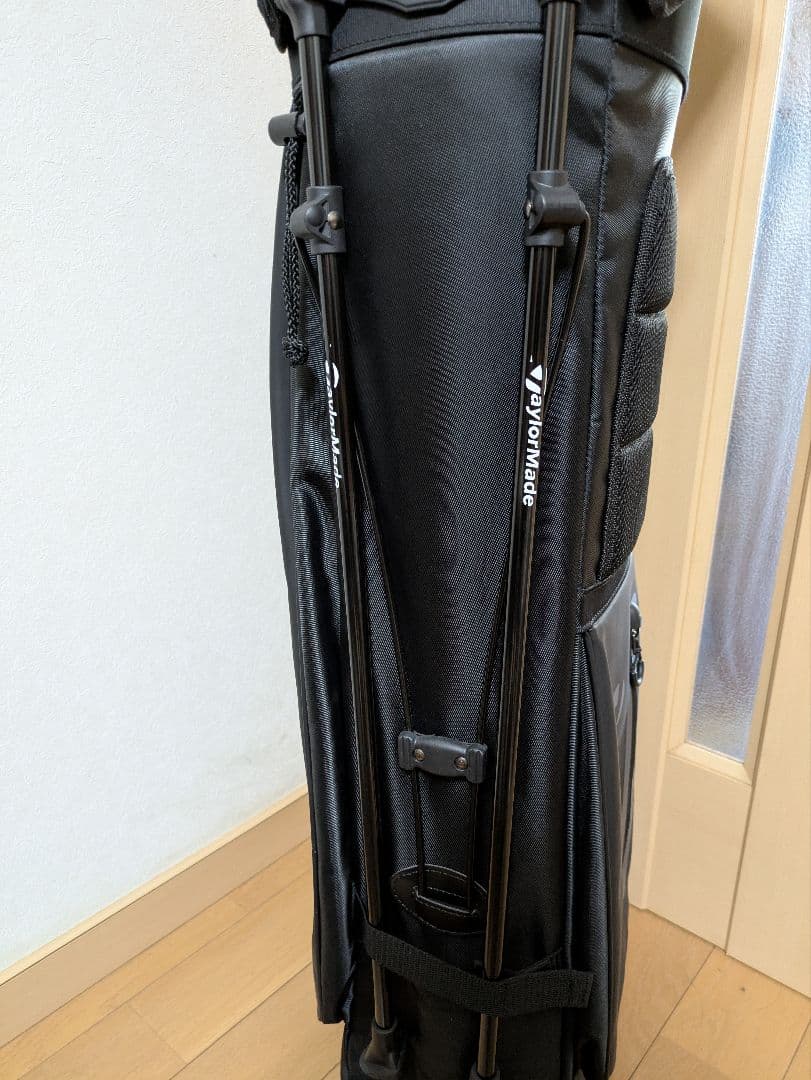 極美品　TaylorMadeゴルフバッグ スタンドキャディバッグ　テーラーメード