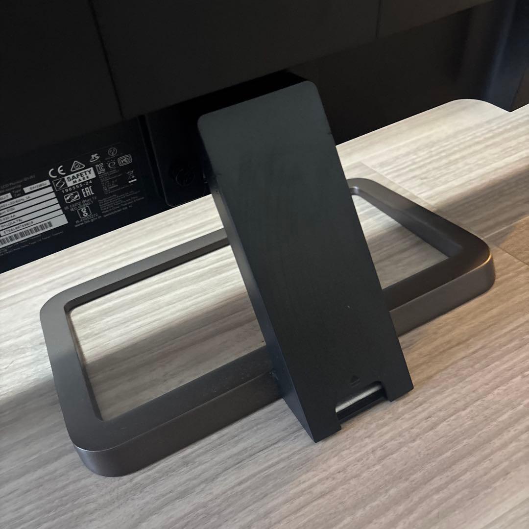 BenQ EW3280U 32インチ 4kモニター