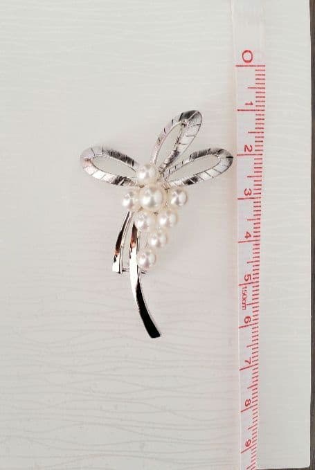 MIKIMOTO ミキモト　真珠　パール　ブローチ 8珠