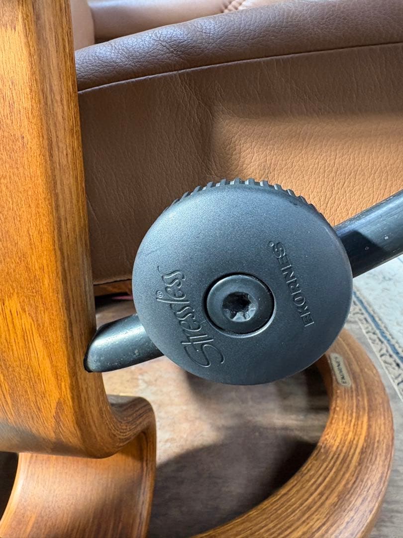 本革　EKORNES エコーネス ストレスレスチェア オットマン付