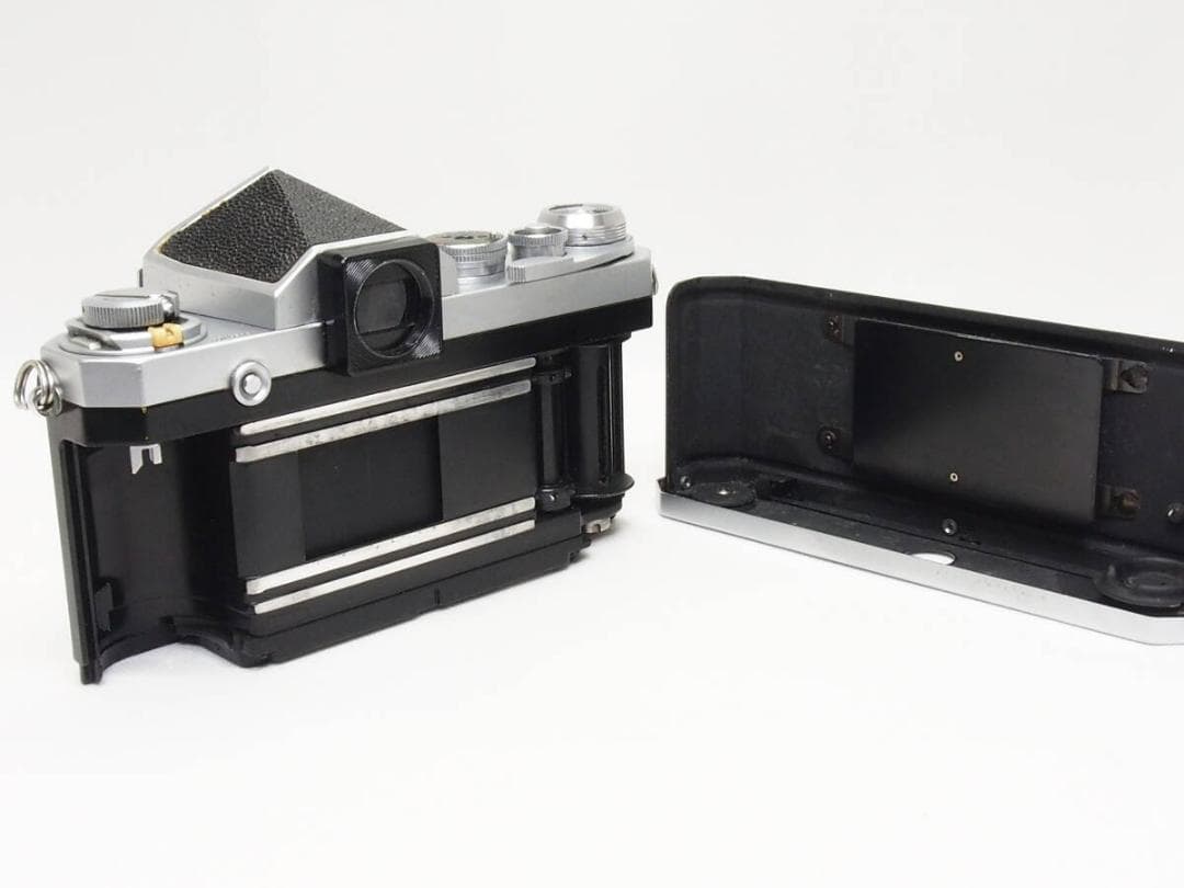 ニコン Nikon F アイレベル ボディ シルバー 《 動作良好 694万番台