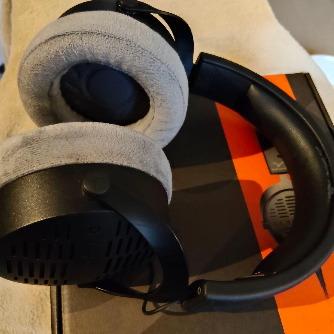 ヘッドホン beyerdynamic / DT 900 PRO X