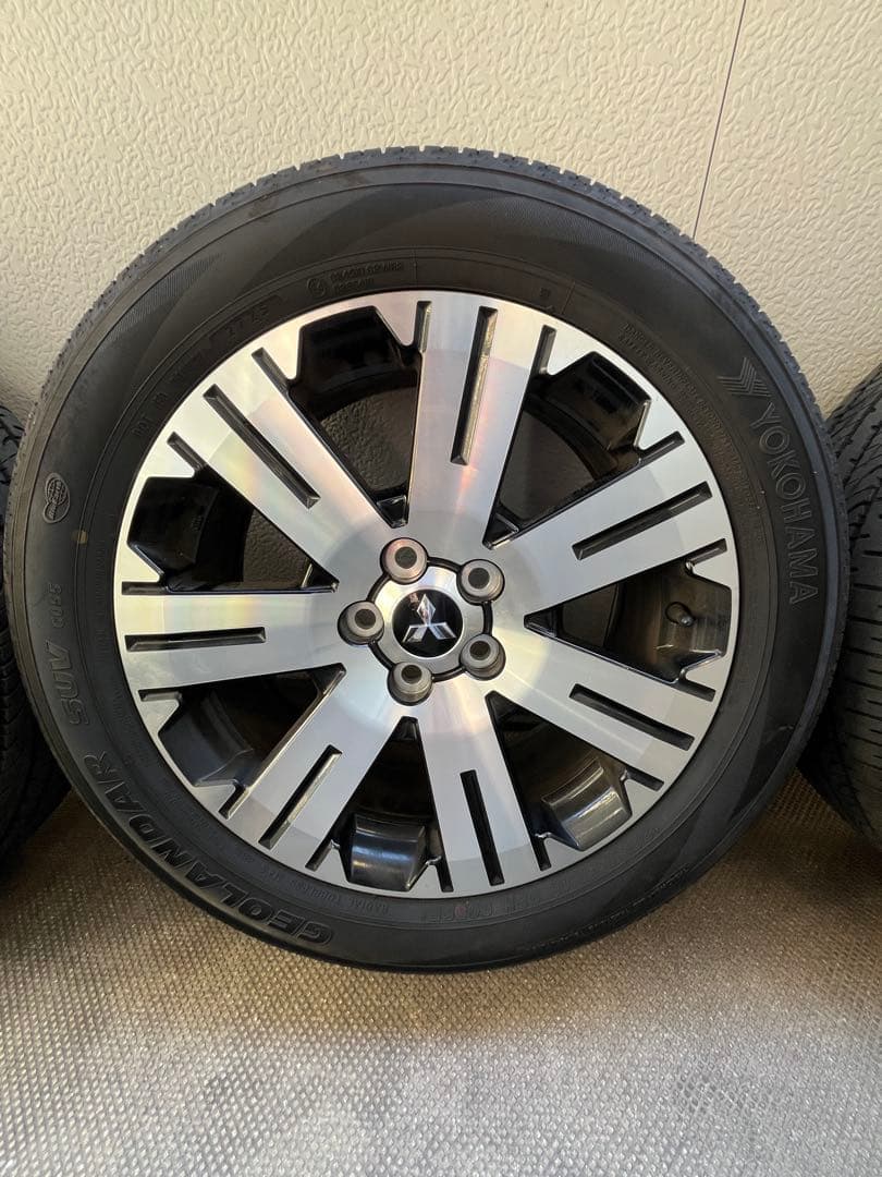 デリカD5 新車外し 18インチ純正ホイールタイヤセット