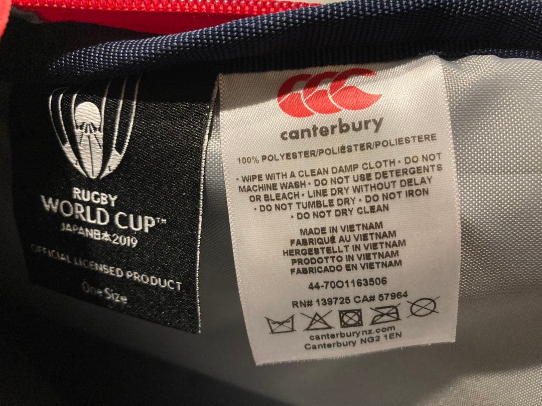 ラグビーW杯ジャパン2019大会関係者用バッグ　カンタベリー製新品&キーホルダー