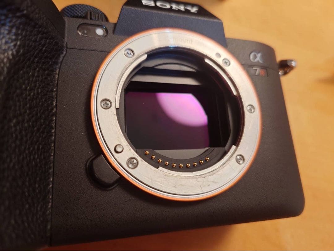 【中古】美品！SONY α7R V ミラーレス一眼 本体と付属品