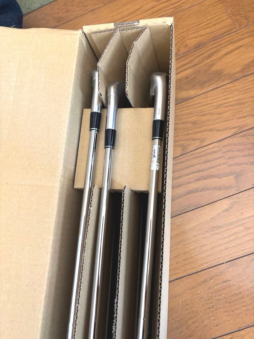 スリクソン　ZXi5 アイアン 5-PW MODUS3 TOUR106 S