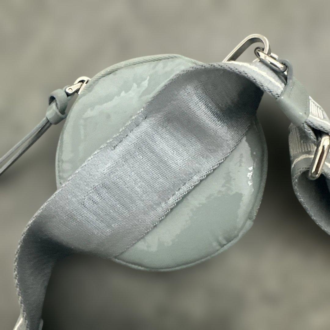 本日のみmiu miu ショルダーバッグ 水色かわいいケース付き