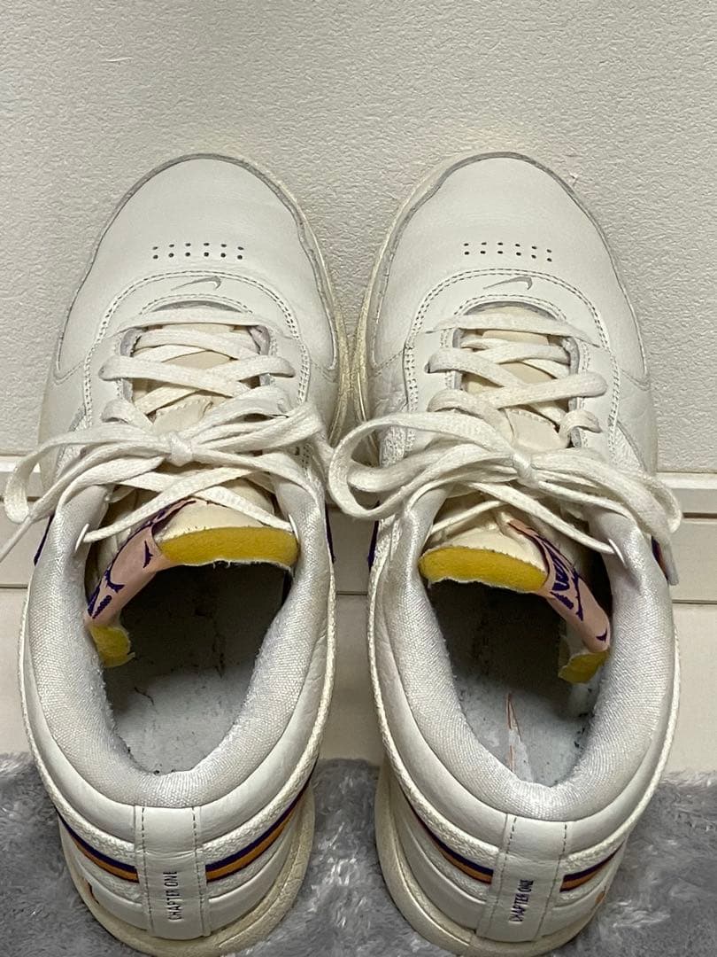 ナイキ ブック1 バスケットシューズ