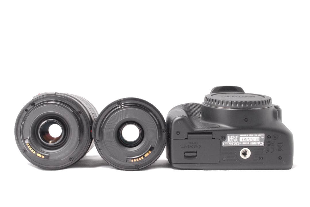 超軽量✨高画質✨Canon Kiss X7✨Wレンズ✨デジタル一眼レフ✨