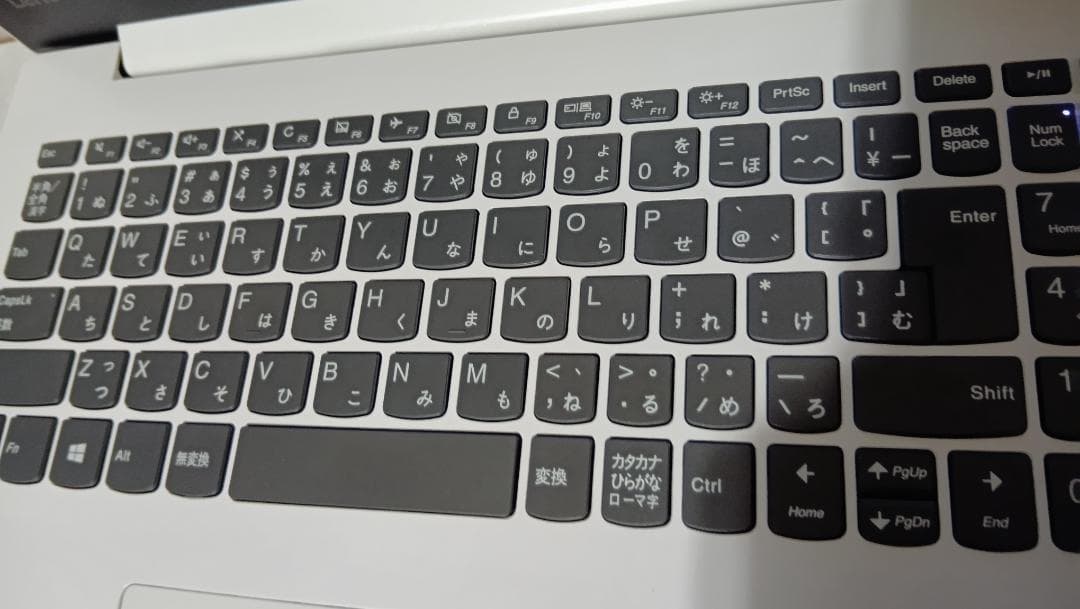 Lenovo Ideapad 330　7世代i3 美品